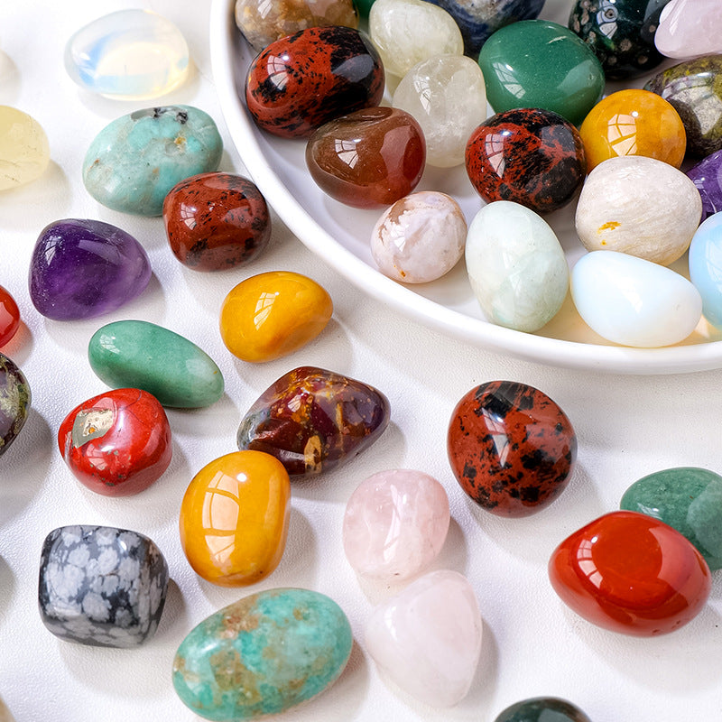 Healing Stones & Crystals Set | 5 Natural Tumbled Gemstones  5 natural tumbled gemstones: Clear Quartz, Tiger's Eye, Black Obsidian, Smoky Quartz, and Howlite.