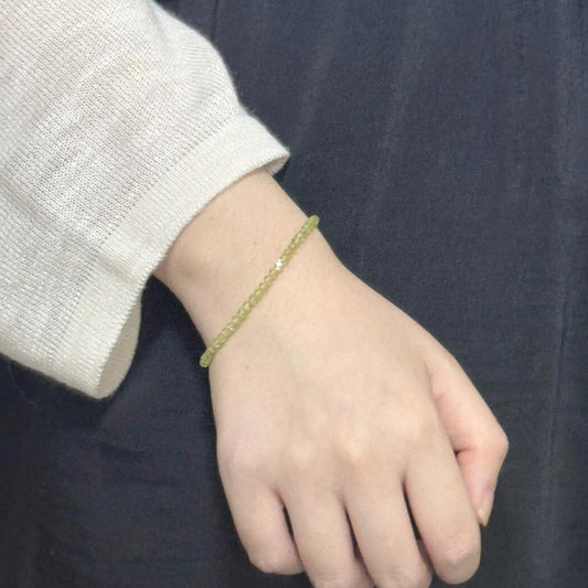 Natural Peridot Bracelet | Dainty August Birthstone Beaded Bracelet